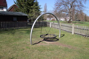 100 Nestschaukel